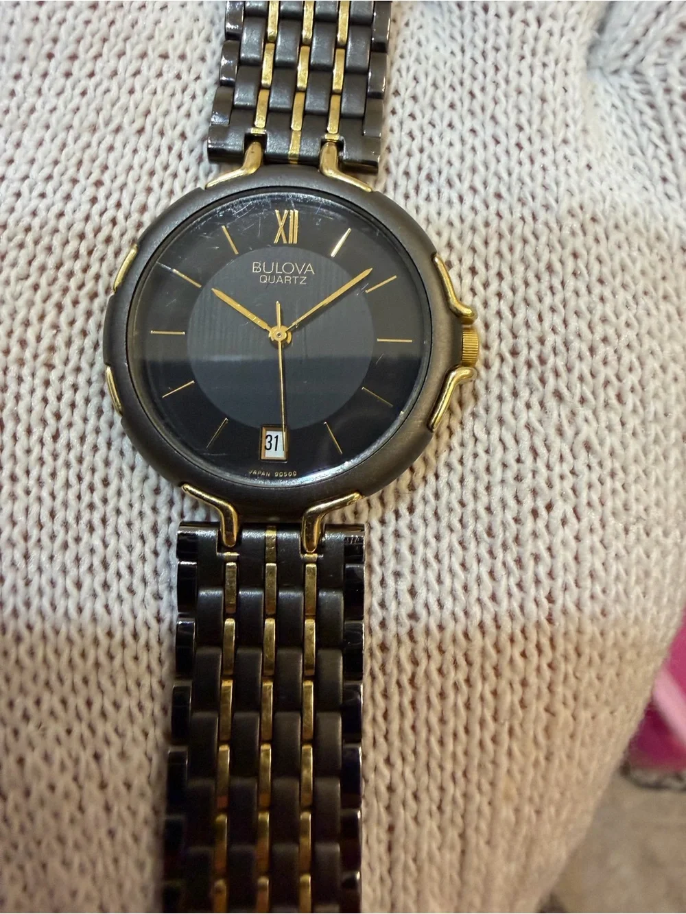 Vintage Bulova Women's Two-Tone Dress Watch Black Geometric Dial Date 60-10 32mm